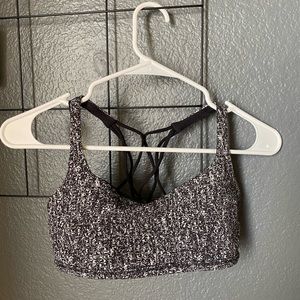Lululemon free to be sports bra!